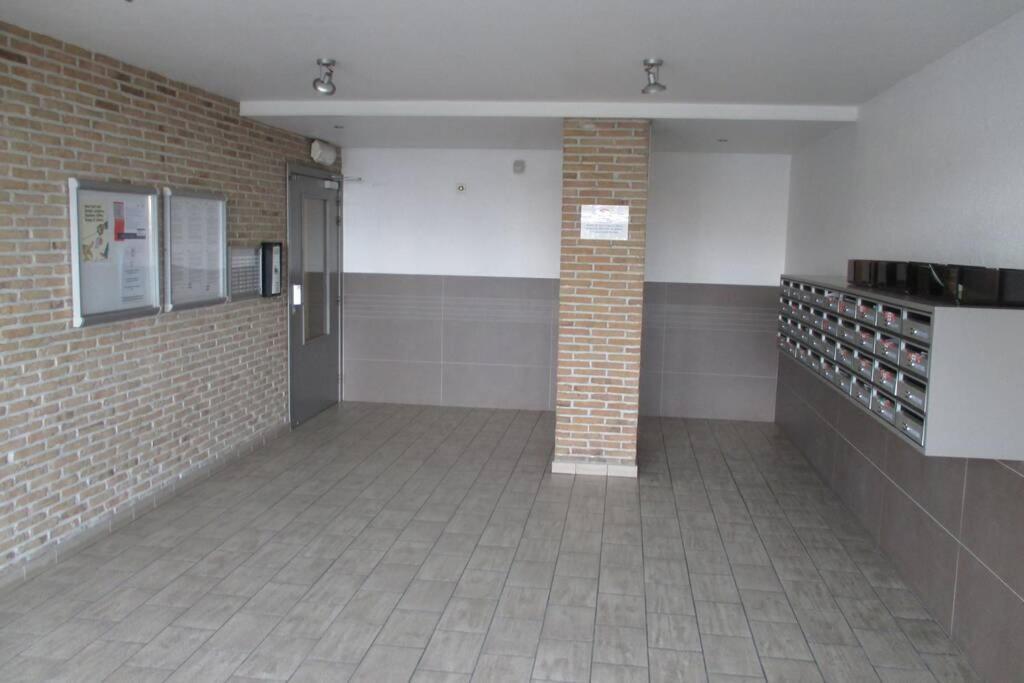 Appartement Residentie Astrid Met Private Parking Bredene Εξωτερικό φωτογραφία